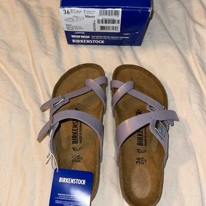 Lavender never worn Birkenstocks!